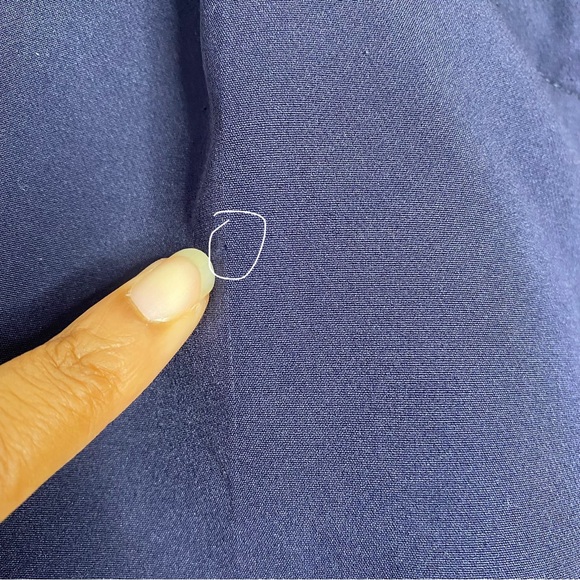 Lulu’s Paper bag waist pants in navy blue size medium - Picture 6 of 10